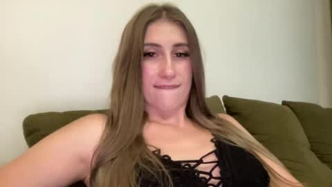 Snapshot of walkiria19 chatting on June 28, 7:20 pm walkiria19 online show from June 28, 7:20 pm