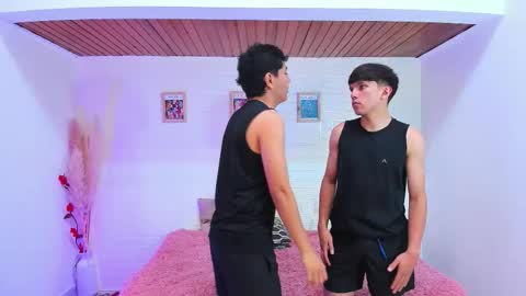 Hi  I am Venus kloy Thiago online show from September 9, 1:38 am