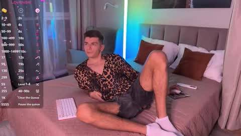 Walt Enjoy online show from November 21, 5:33 pm