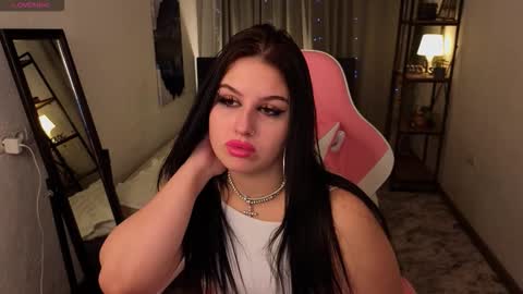 Jessica and Waltera online show from January 16, 2:10 pm