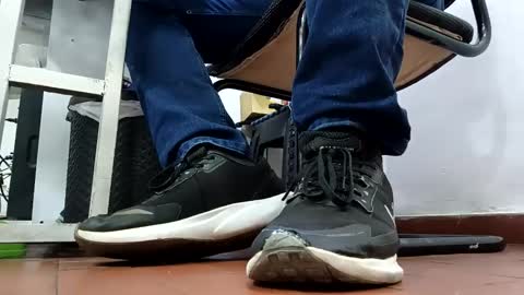 WaltherFeet  online show from June 5, 4:35 pm