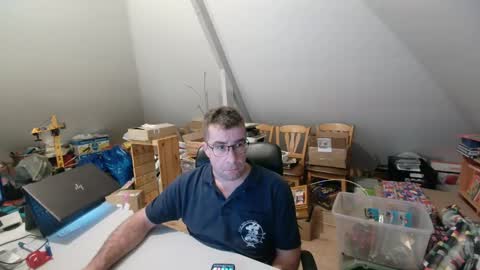 Snapshot of wammes85 chatting on December 4, 9:02 pm wammes online show from December 4, 9:02 pm