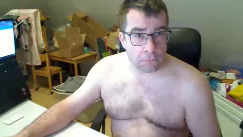 Snapshot of wammes85 chatting on March 10, 1:32 am wammes online show from March 10, 1:32 am