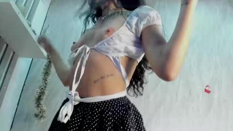  wanda  online show from December 4, 12:30 am