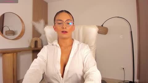 Wanda online show from March 3, 11:05 am