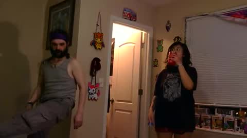 COSMOxWANDA online show from March 19, 1:20 am