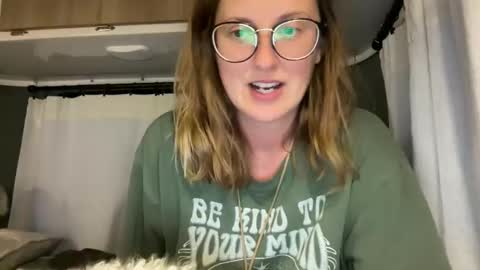 Snapshot of wanderlustjade chatting on May 9, 12:05 am Jade Adonis online show from May 9, 12:05 am