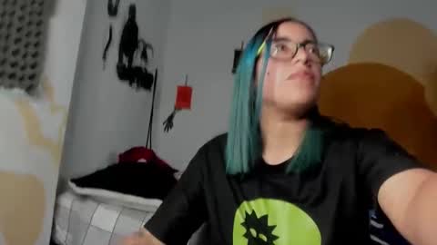 Snapshot of waningrosee chatting on December 20, 4:14 pm Waningrose Lu online show from December 20, 4:14 pm