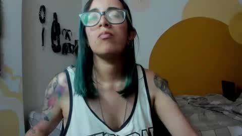 Snapshot of waningrosee chatting on January 5, 3:55 pm Waningrose Lu online show from January 5, 3:55 pm