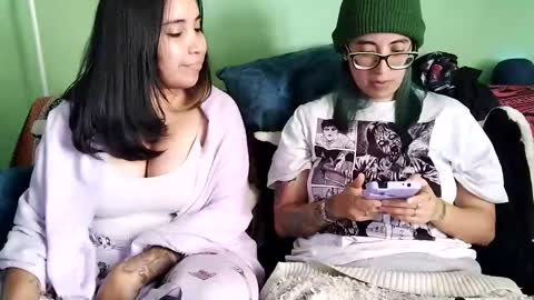 Snapshot of waningrosee chatting on January 20, 6:10 pm Waningrose Lu online show from January 20, 6:10 pm