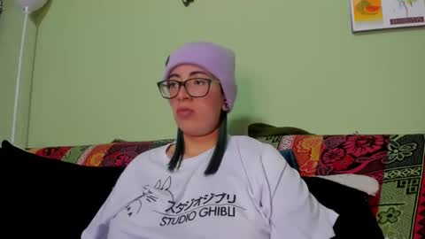 Snapshot of waningrosee chatting on February 12, 4:22 pm Waningrose Lu online show from February 12, 4:22 pm