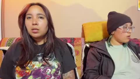 Snapshot of waningrosee chatting on September 23, 12:35 am Waningrose Lu online show from September 23, 12:35 am