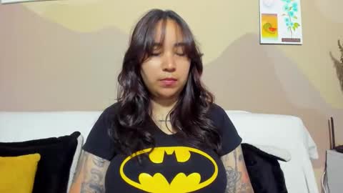 Snapshot of waningrosee chatting on October 16, 5:25 pm Waningrose Lu online show from October 16, 5:25 pm