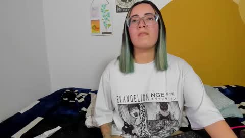 Waningrose  Lu online show from November 9, 9:35 pm