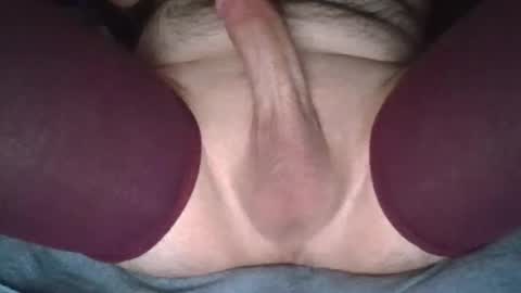 Snapshot of wanna872510 chatting on April 15, 5:14 am wanna872510 online show from April 15, 5:14 am