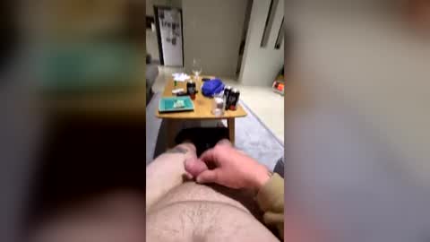 wannaseemydick33 online show from June 25, 4:34 am