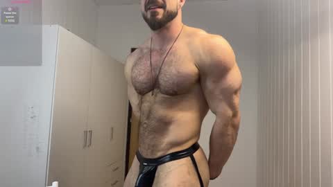 Snapshot of wannaseeyourface chatting on January 16, 11:26 am new online show from January 16, 11:26 am