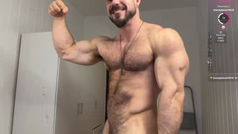 Snapshot of wannaseeyourface chatting on February 2, 5:15 pm new online show from February 2, 5:15 pm