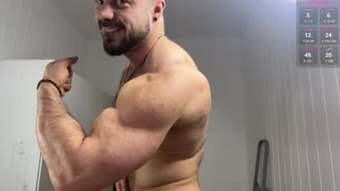 Snapshot of wannaseeyourface chatting on March 1, 1:29 pm new online show from March 1, 1:29 pm