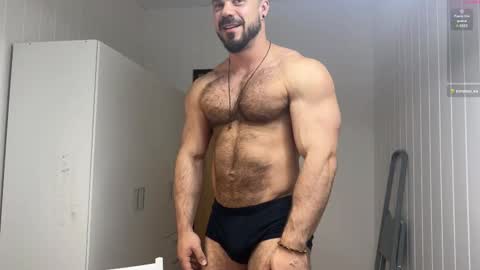 Snapshot of wannaseeyourface chatting on March 3, 6:01 pm new online show from March 3, 6:01 pm