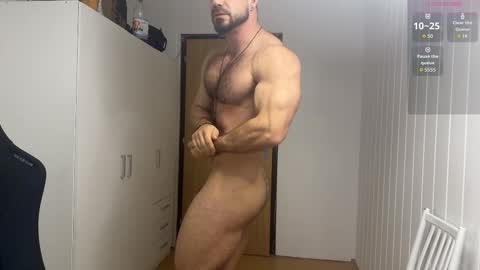 Snapshot of wannaseeyourface chatting on November 4, 6:01 am new online show from November 4, 6:01 am