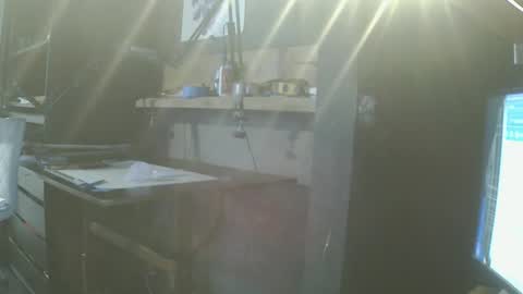 Snapshot of wantitbutyoucanthaveit chatting on December 17, 9:32 pm inittogetitin online show from December 17, 9:32 pm