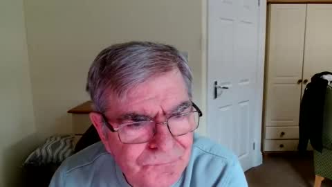 wanttobefree90 online show from April 10, 1:27 pm