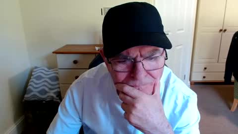 wanttobefree90 online show from June 3, 5:29 pm