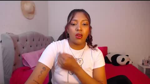 EMILY online show from March 3, 7:14 am