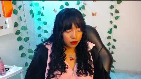 EMILY online show from June 29, 4:51 pm