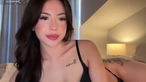 Snapshot of wasianbby chatting on September 18, 11:40 pm Hey my name is Mila Girl next door x online show from September 18, 11:40 pm