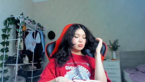 Snapshot of wastforu chatting on February 24, 2:04 pm wastforu online show from February 24, 2:04 pm