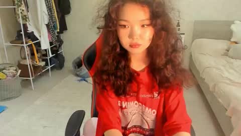 Snapshot of wastforu chatting on February 13, 10:11 am wastforu online show from February 13, 10:11 am