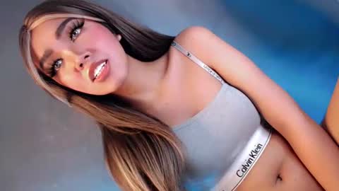 Snapshot of water_lily28 chatting on September 21, 5:09 am Isla Fox online show from September 21, 5:09 am