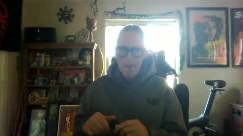 Snapshot of waterfire420 chatting on December 27, 8:39 pm waterfire420 online show from December 27, 8:39 pm