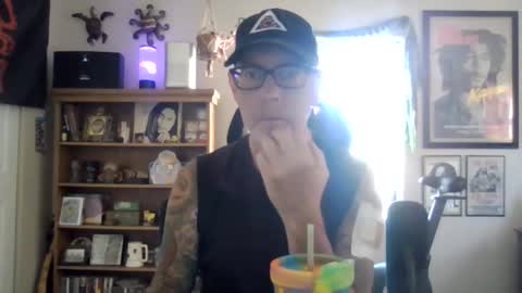 Snapshot of waterfire420 chatting on October 22, 7:13 pm waterfire420 online show from October 22, 7:13 pm