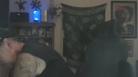 Snapshot of waterfire420 chatting on November 20, 2:34 am waterfire420 online show from November 20, 2:34 am