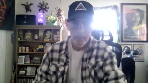 Snapshot of waterfire420 chatting on December 13, 7:53 pm waterfire420 online show from December 13, 7:53 pm