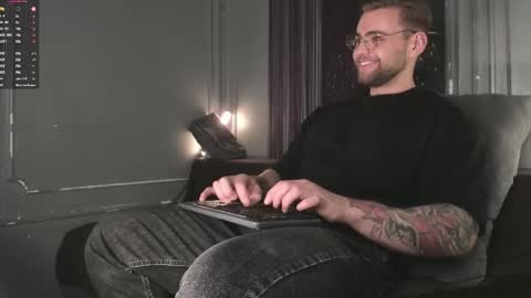 Wayne online show from December 18, 4:40 am