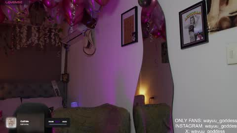 Snapshot of wayuu_goddess chatting on November 28, 3:14 pm Wayuu Goddess 3 online show from November 28, 3:14 pm