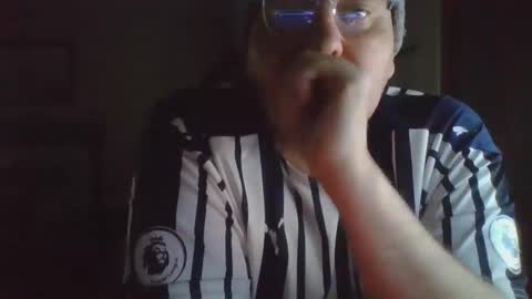 Snapshot of wbadave86 chatting on January 12, 12:39 am JustMeCoverYou online show from January 12, 12:39 am