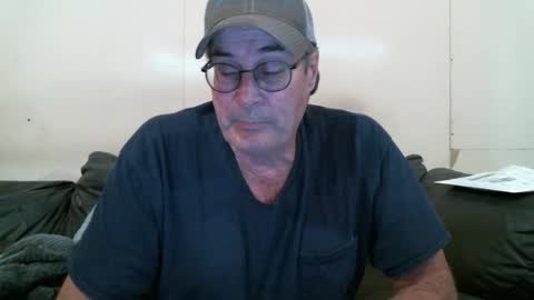 Snapshot of wbfarm chatting on October 11, 12:54 am WB Farm online show from October 11, 12:54 am