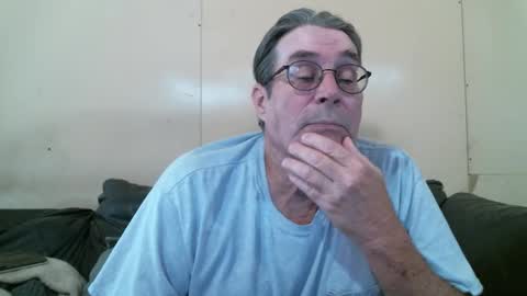 Snapshot of wbfarm chatting on December 1, 7:30 pm WB Farm online show from December 1, 7:30 pm