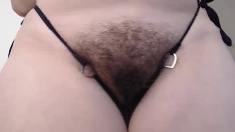 Trixie 3 online show from February 11, 9:20 pm