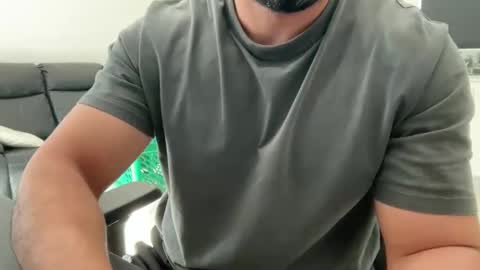 Weapon X online show from December 4, 9:56 pm