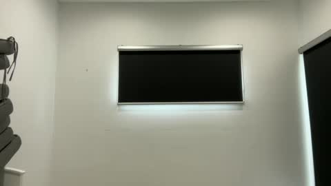 Weapon X online show from February 6, 3:00 am