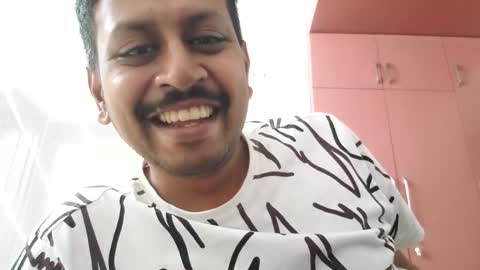 sexyguy online show from September 9, 7:19 am