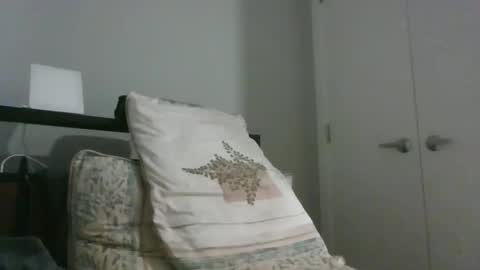 Snapshot of weatheredvoid chatting on January 28, 1:08 am WeatheredVoid online show from January 28, 1:08 am