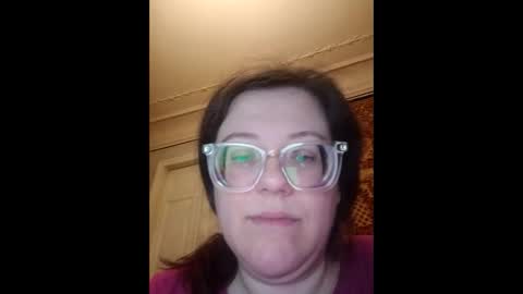 Marina online show from December 18, 2:12 pm