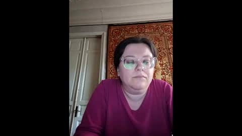 Marina online show from May 6, 4:01 pm